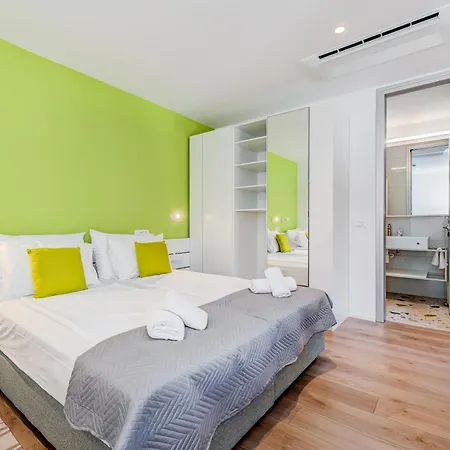 Pomak Luxury Πανσιόν 4*