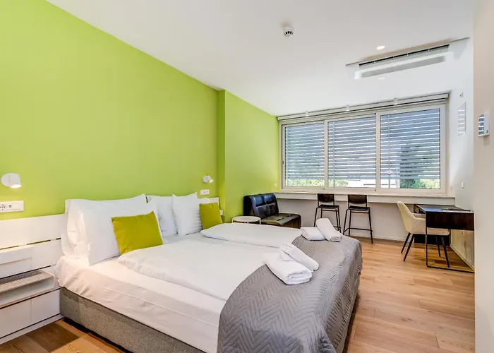 Pomak Luxury 招待所 4*